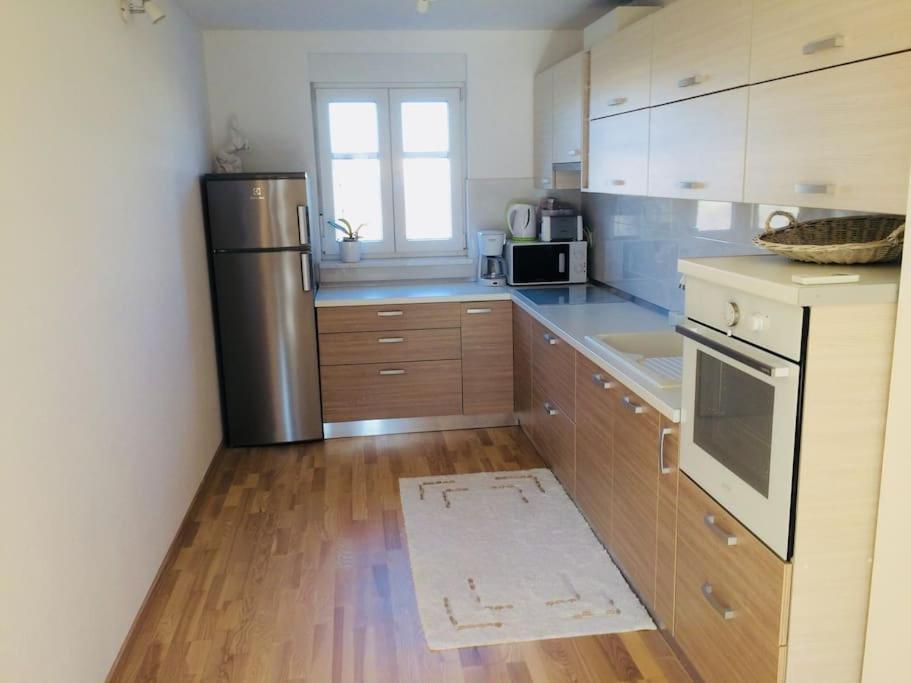 Liam Apartment Pula Exterior photo